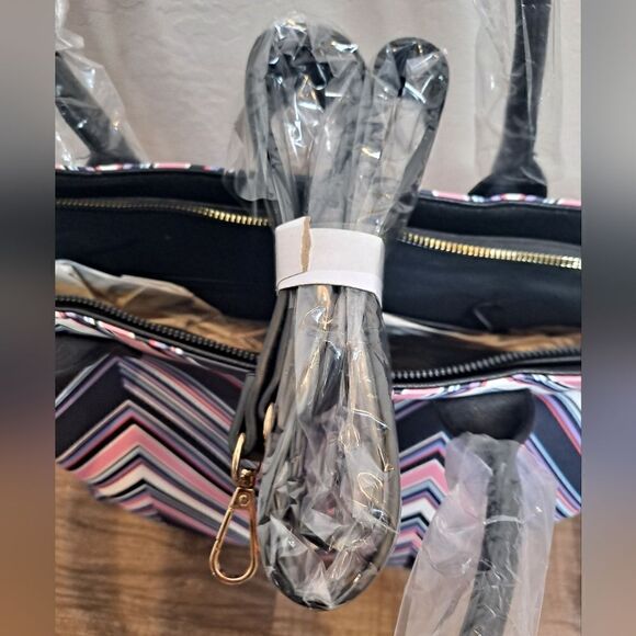 Trina Turk Women's Faux Leather Printed Chevron Convertible Tote Handbag… - Picture 6 of 7